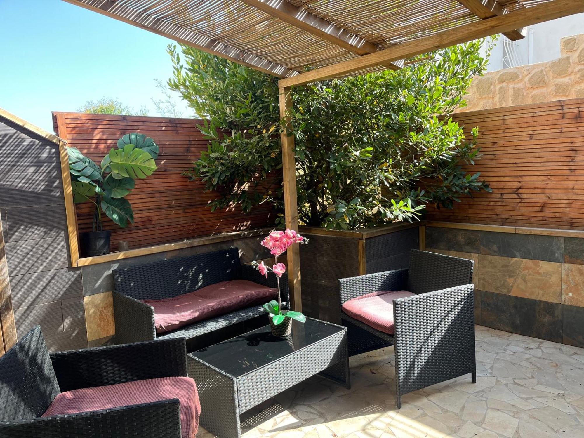 Reves De Vie Studio Avec Terrasse Le Figuerolles Cassis Buitenkant foto